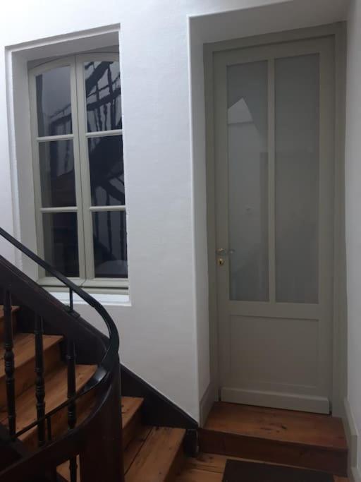 Maison Nadaud Avec Parking Prive 몽트드마르장 외부 사진