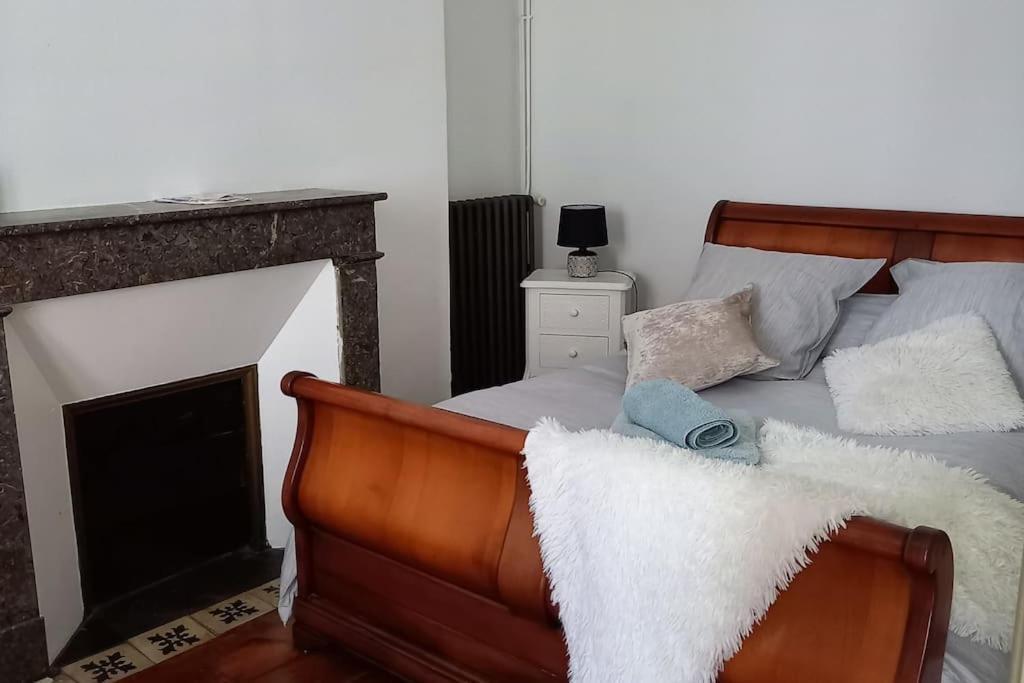 Maison Nadaud Avec Parking Prive 몽트드마르장 외부 사진