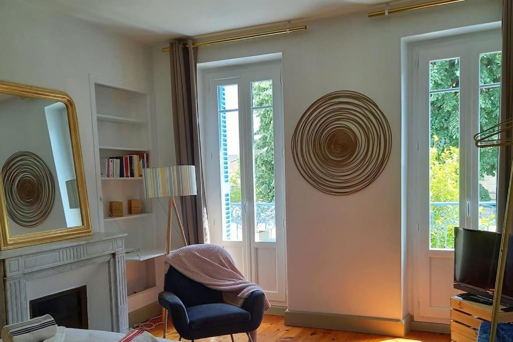 Maison Nadaud Avec Parking Prive 몽트드마르장 외부 사진
